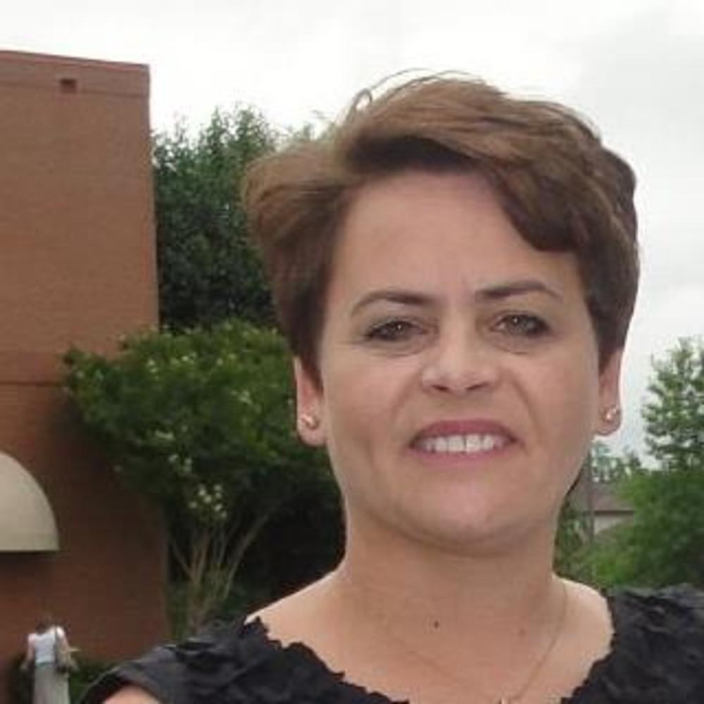 Meet your Posher, Laurie